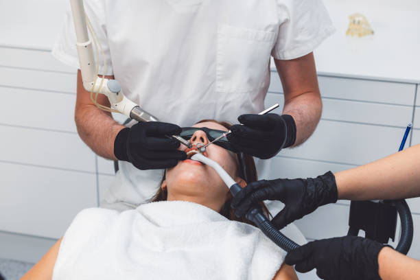 Best Emergency Tooth Extraction in Roslyn, NY